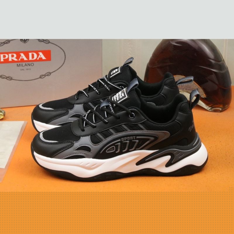 Pra*a sneakers